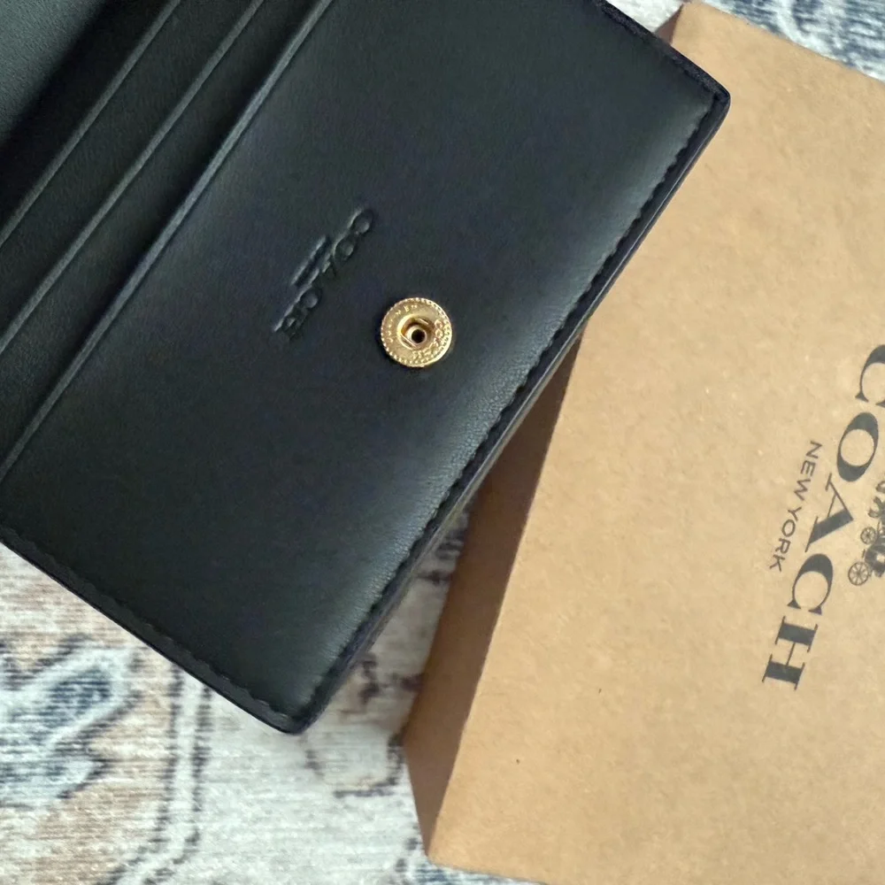 Coach Black and Gold Wallet - Picture 6 of 6